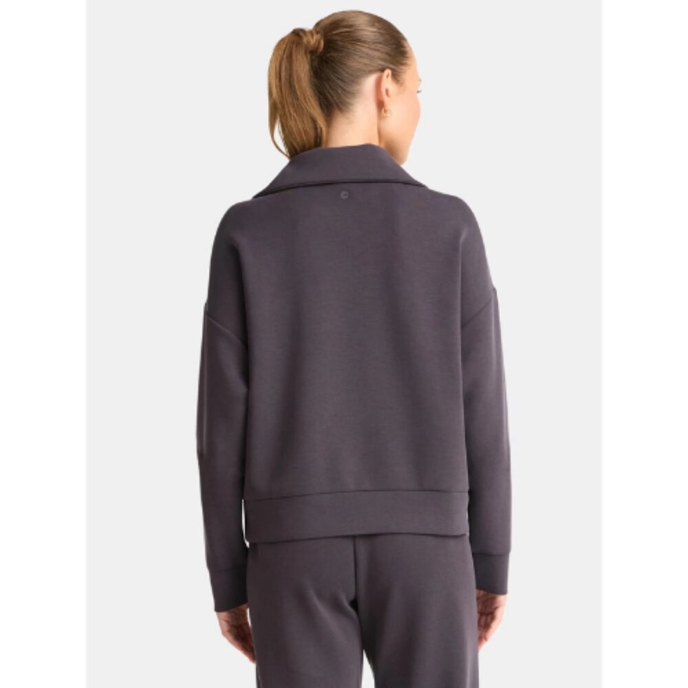 Avia Women's and Women's Plus ScubaKnit Quarter Zip Pullover, Sizes XS-4X - Picture 3 of 3